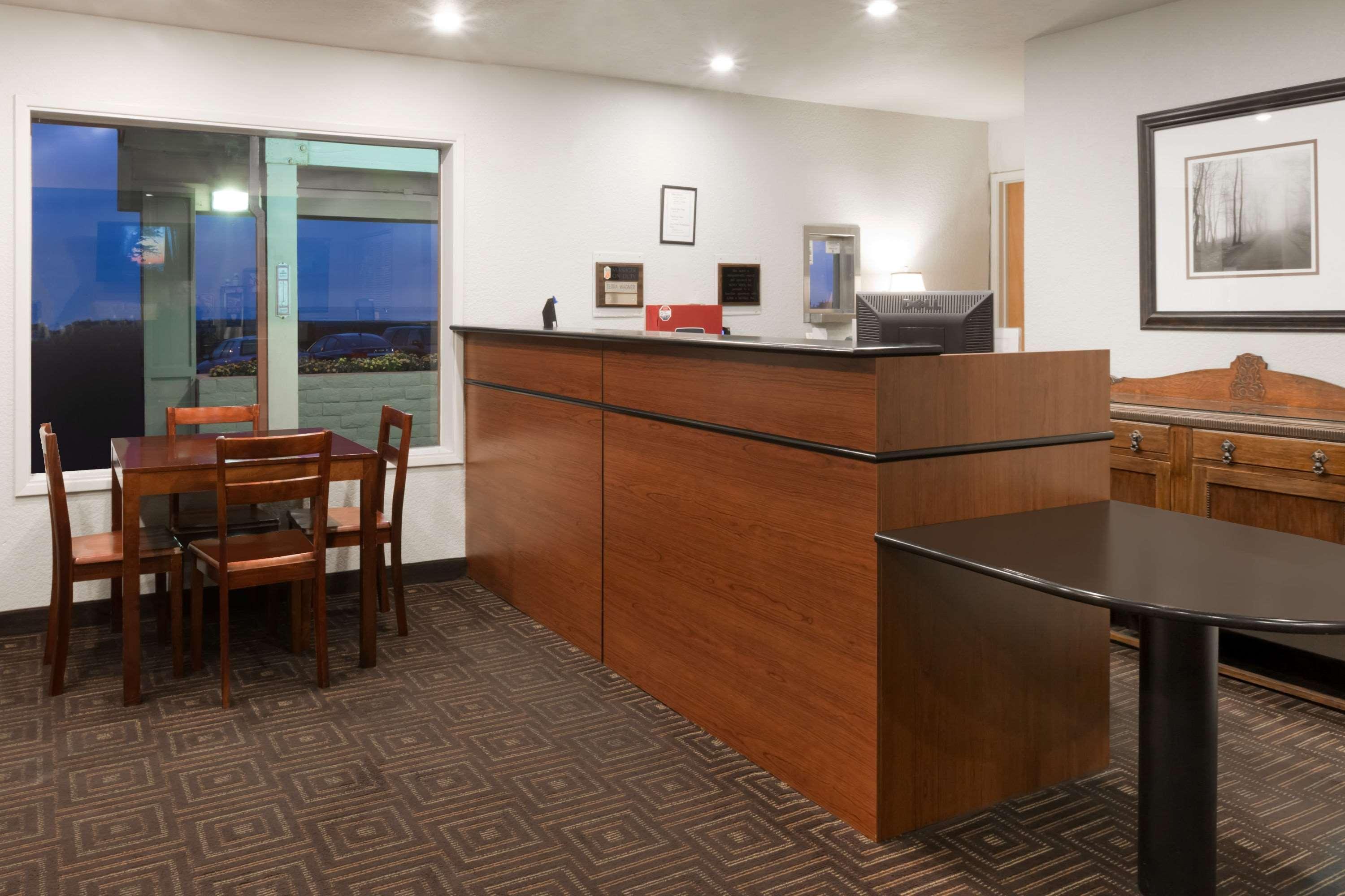 ซูเปอร์ 8 บาย วินด์แฮม ฟอร์ต บรากก์ Motel ฟอร์ตแบรก ภายนอก รูปภาพ