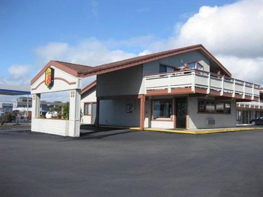 ซูเปอร์ 8 บาย วินด์แฮม ฟอร์ต บรากก์ Motel ฟอร์ตแบรก ภายนอก รูปภาพ
